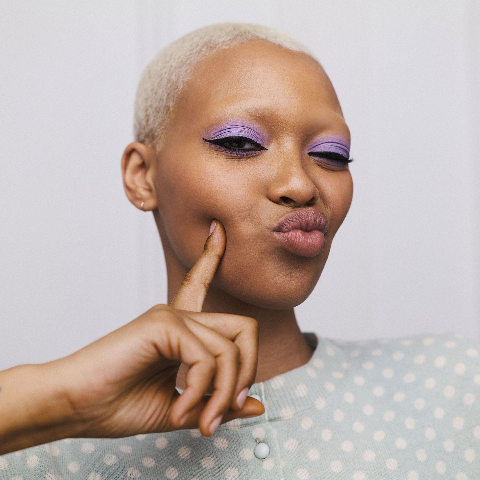 Yeux Paint Matte Liquid Eyeshadow - Image 23